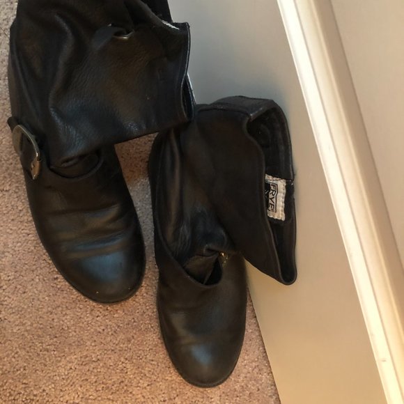 Ankle_Boots_&_Booties